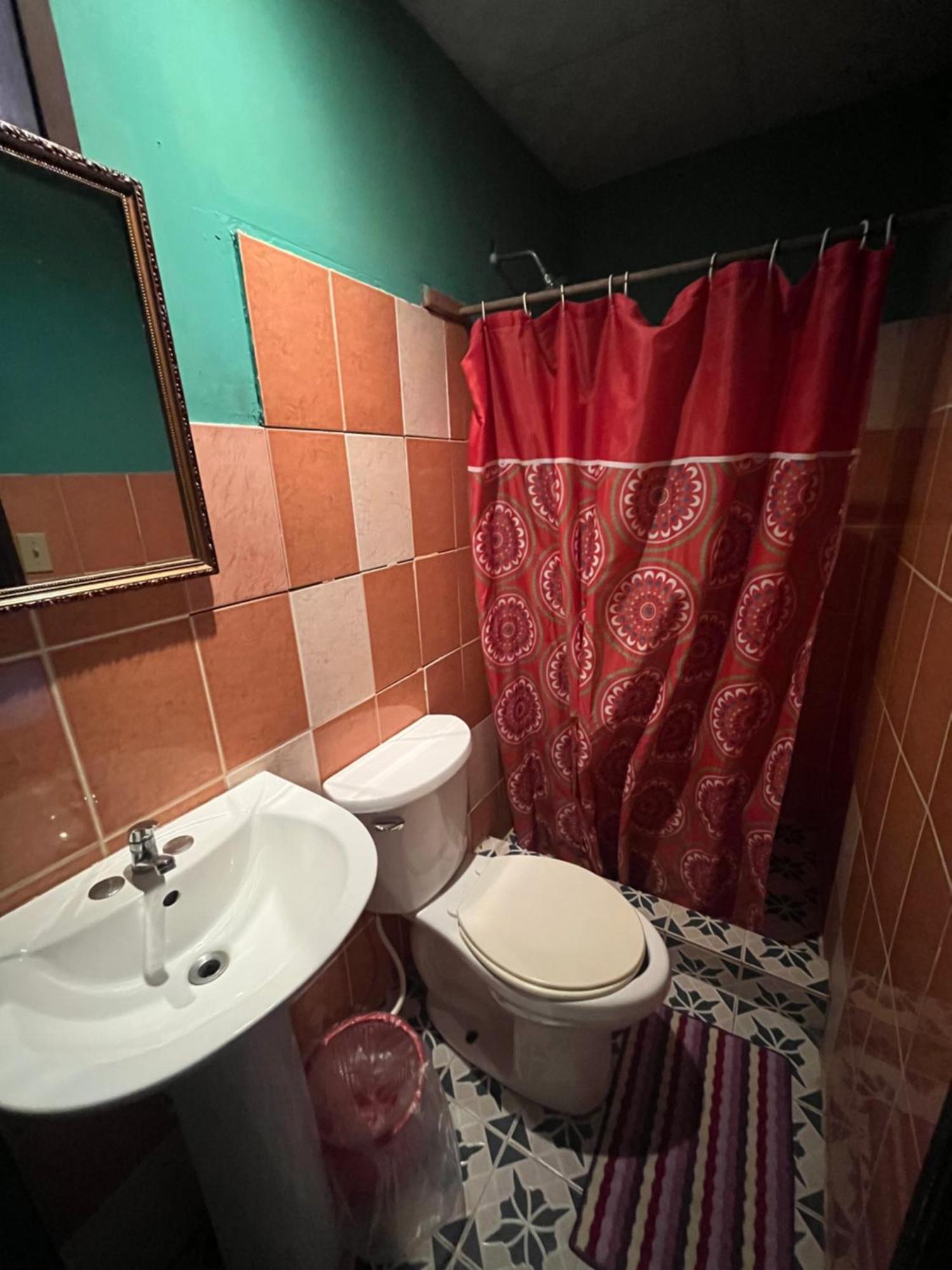 Valerie Emanuel Apartments Bocas Town Ngoại thất bức ảnh