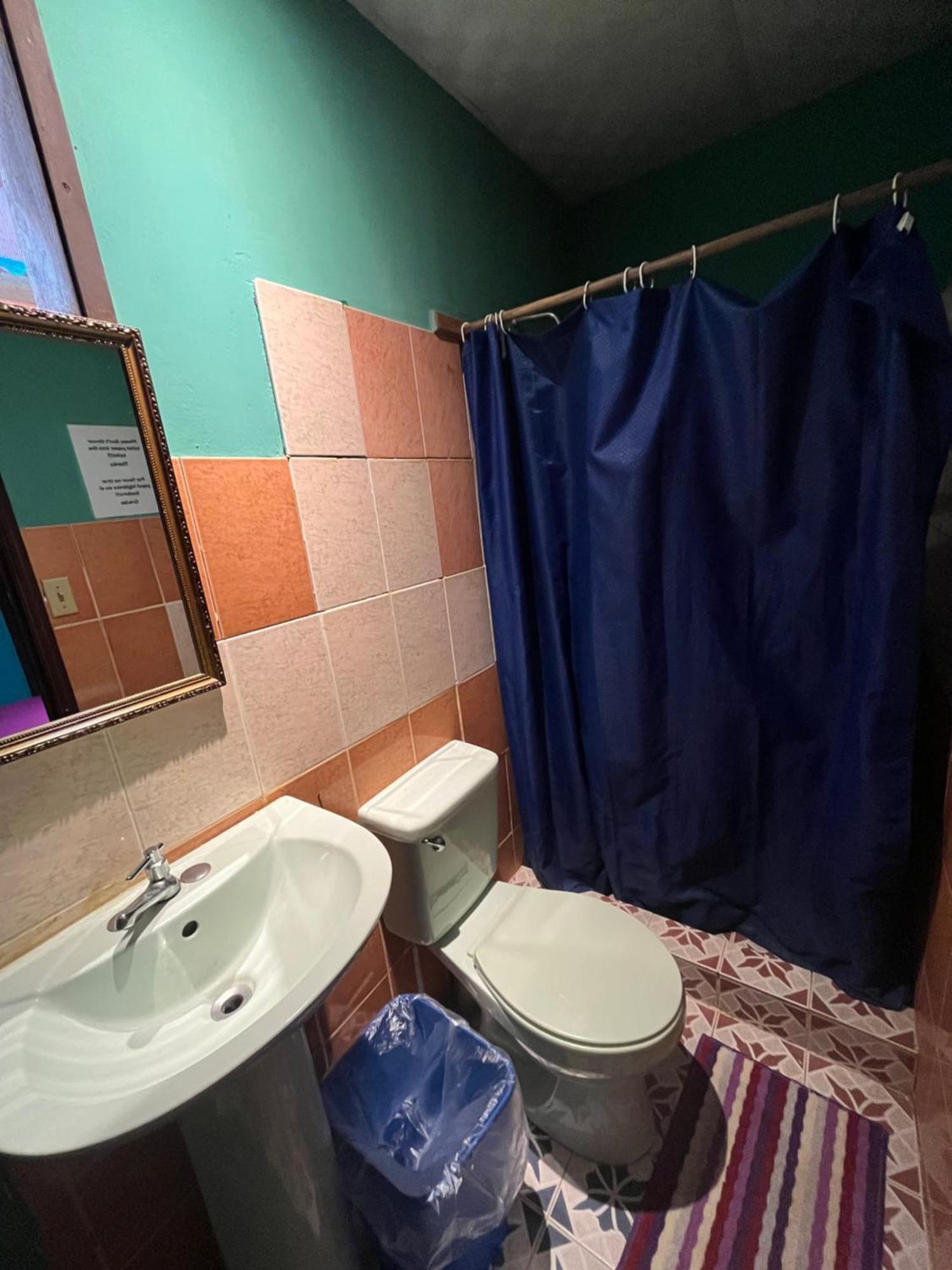 Valerie Emanuel Apartments Bocas Town Ngoại thất bức ảnh
